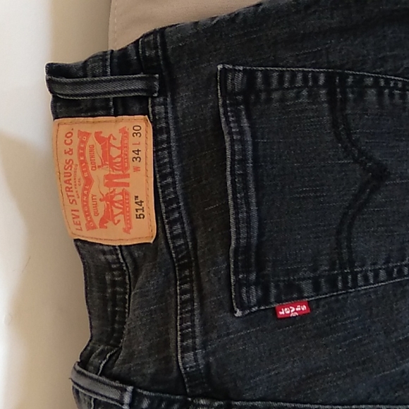 Levi's - Picture 3 of 3